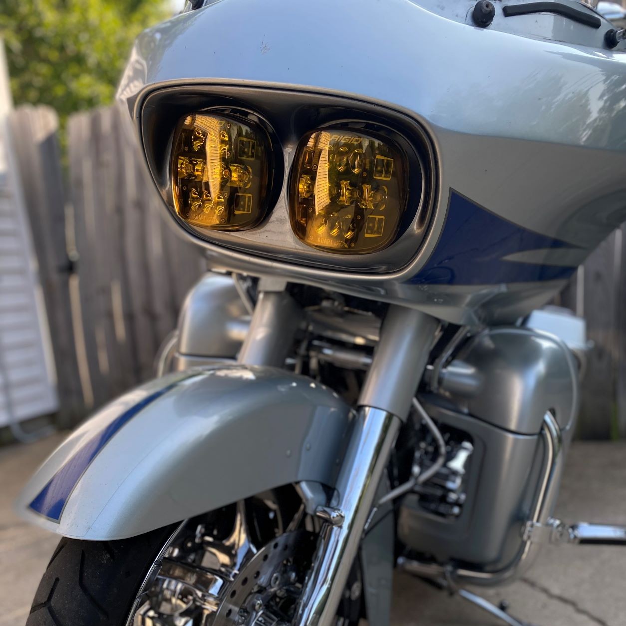 13 DOWN ROAD GLIDE RIGID INDUSTRIES ADAPT XP MOUNTING BRACKET AND WIRING HARNESS