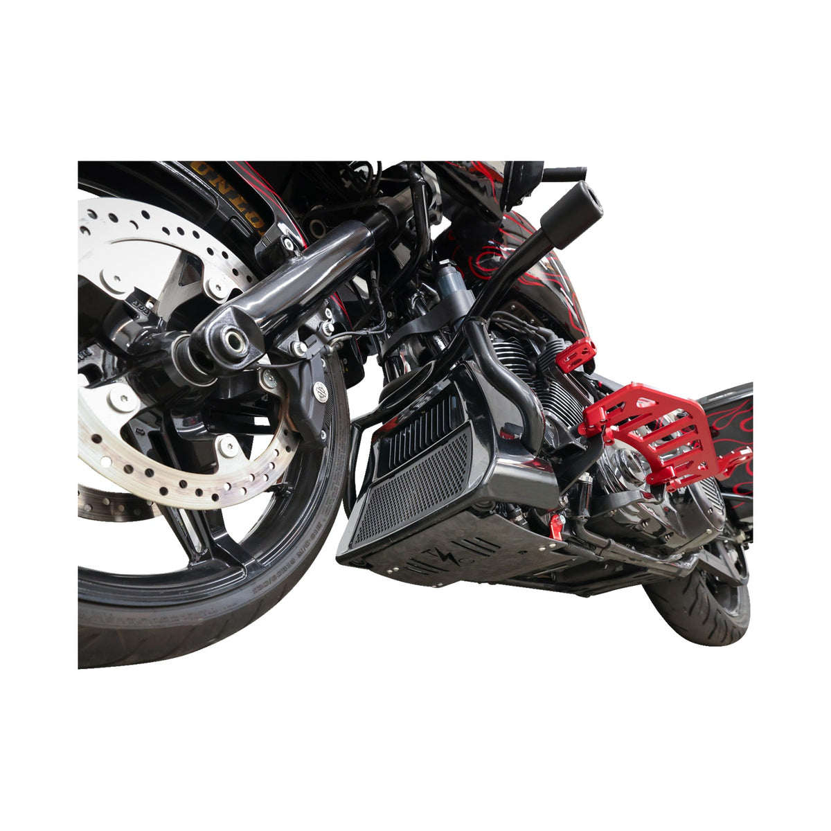 THRASHIN SUPPLY CO. - SKID PLATE - CARBON FIBER/FORGED - WITH RED BRACKETS - FLHX/FLTRX