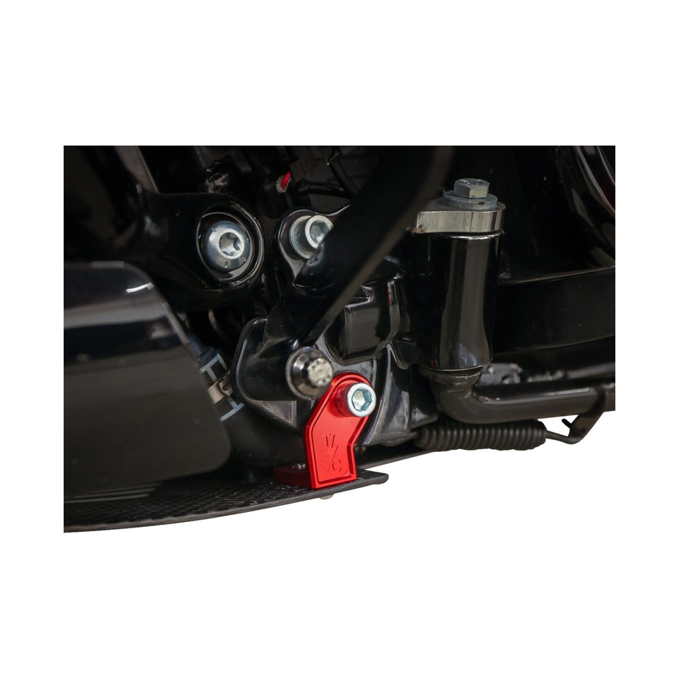 THRASHIN SUPPLY CO. - SKID PLATE - CARBON FIBER/FORGED - WITH RED BRACKETS - FLHX/FLTRX