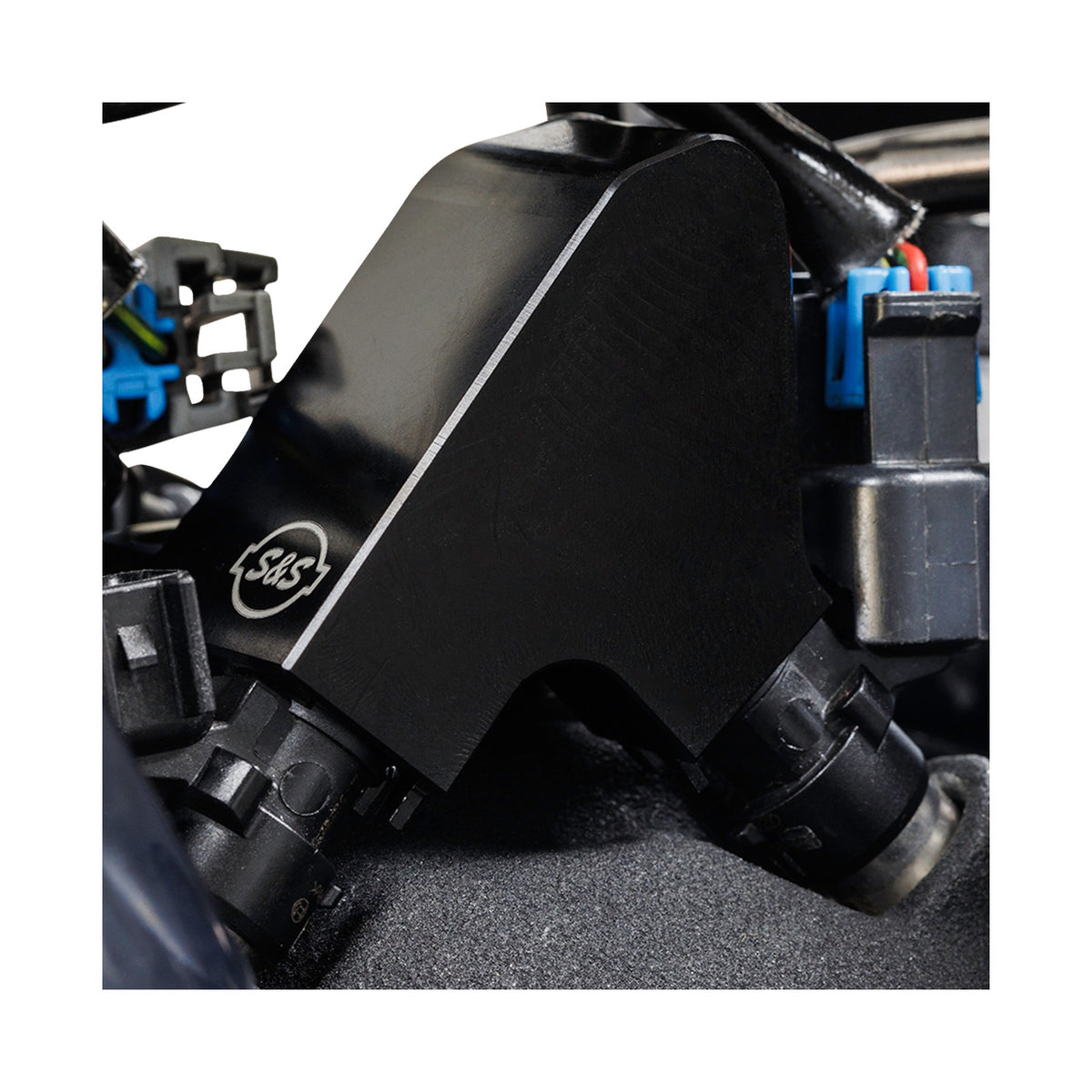 S&S CYCLE - REPLACEMENT FUEL RAIL KIT - BLACK - M8 SOFTAIL