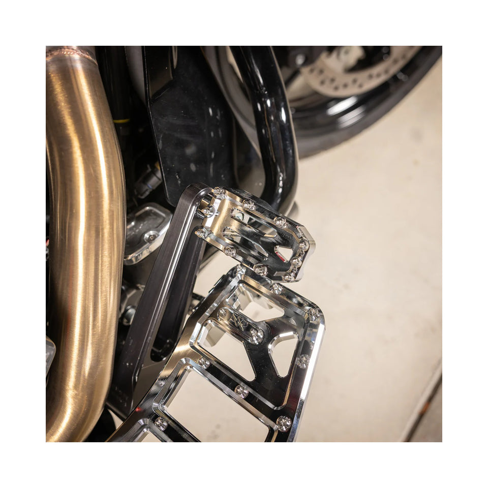 THRASHIN SUPPLY CO. - AGGRESSOR BRAKE PEDAL - CHROME - TOURING