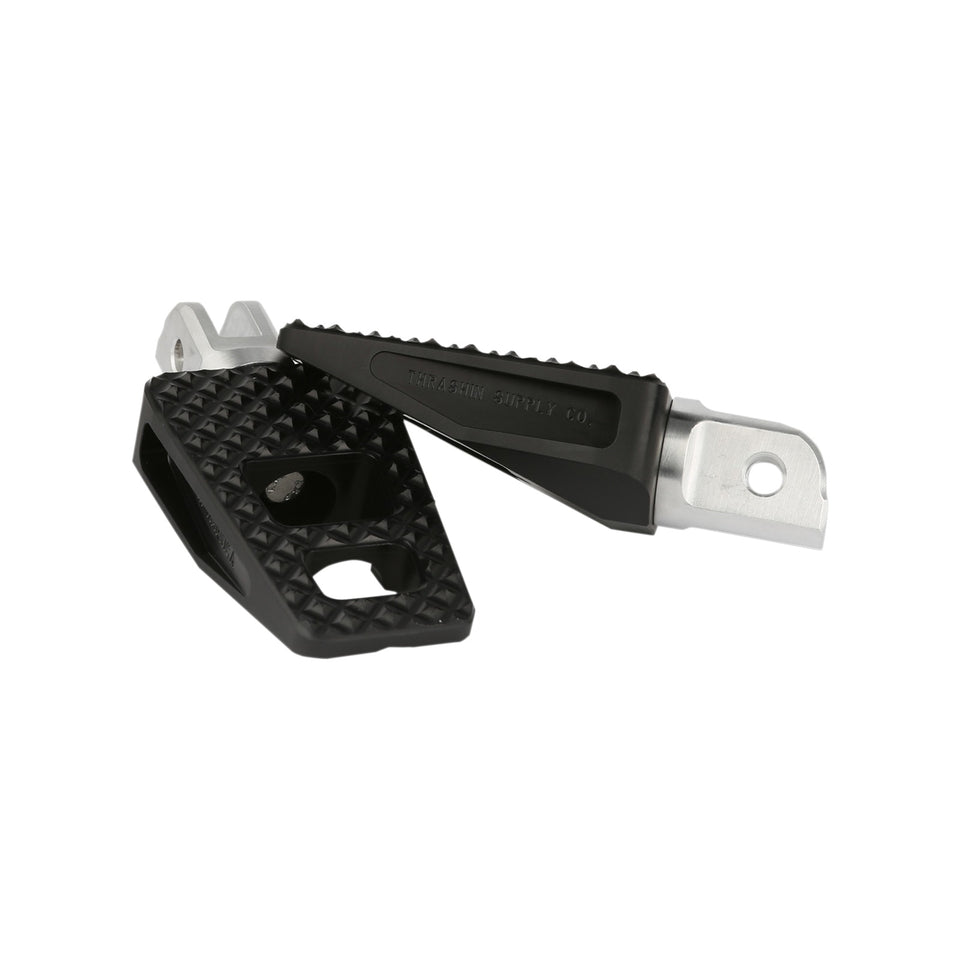 THRASHIN SUPPLY CO. - FRONT P-54 FOOT PEGS - BLACK - SOFTAIL