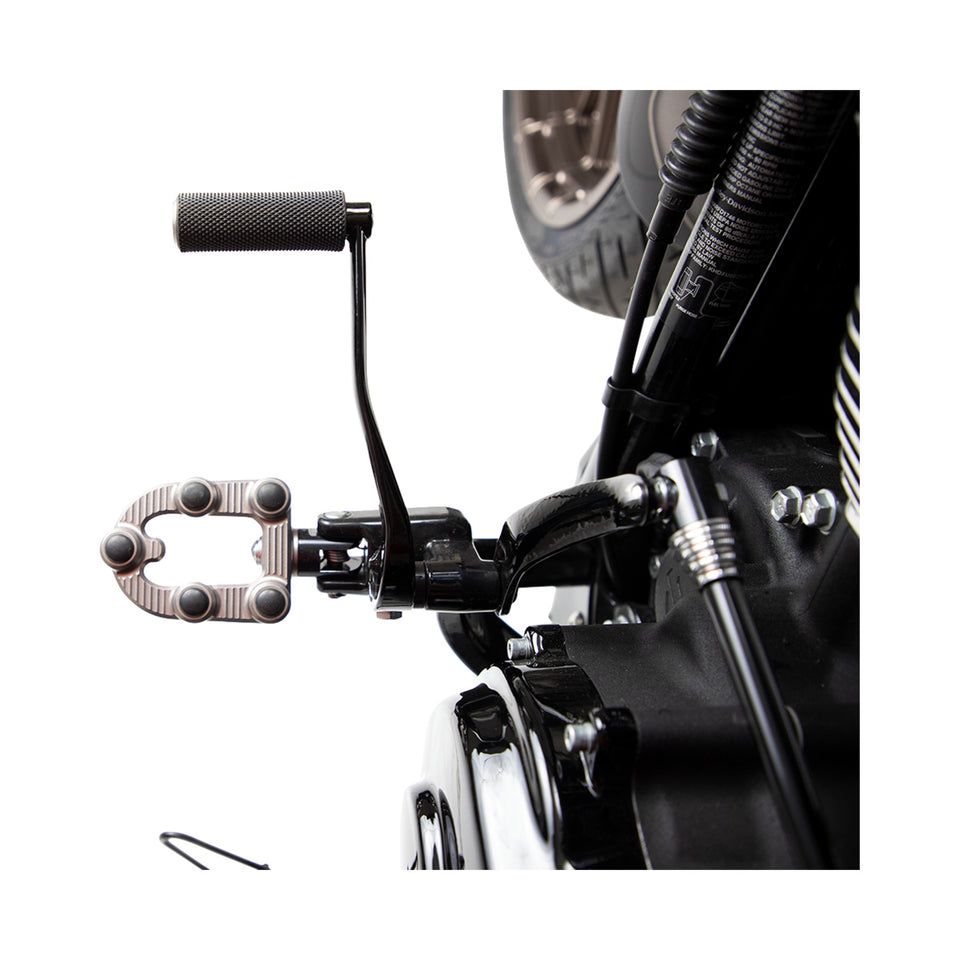 ARLEN NESS - DRIVER SPLINED PEG MOUNT - SOFTAIL