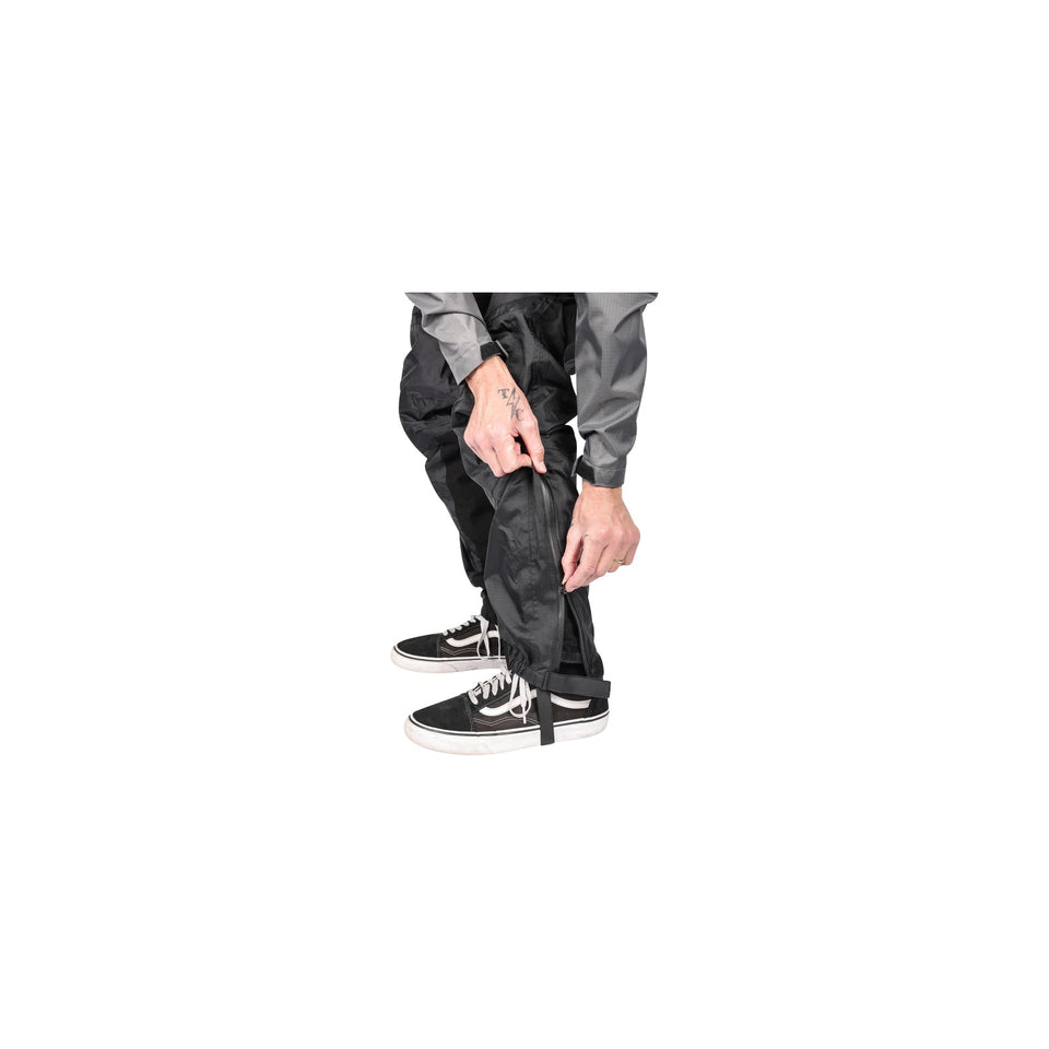 THRASHIN SUPPLY CO. - MISSION RAIN PANTS - BLACK - L/XL