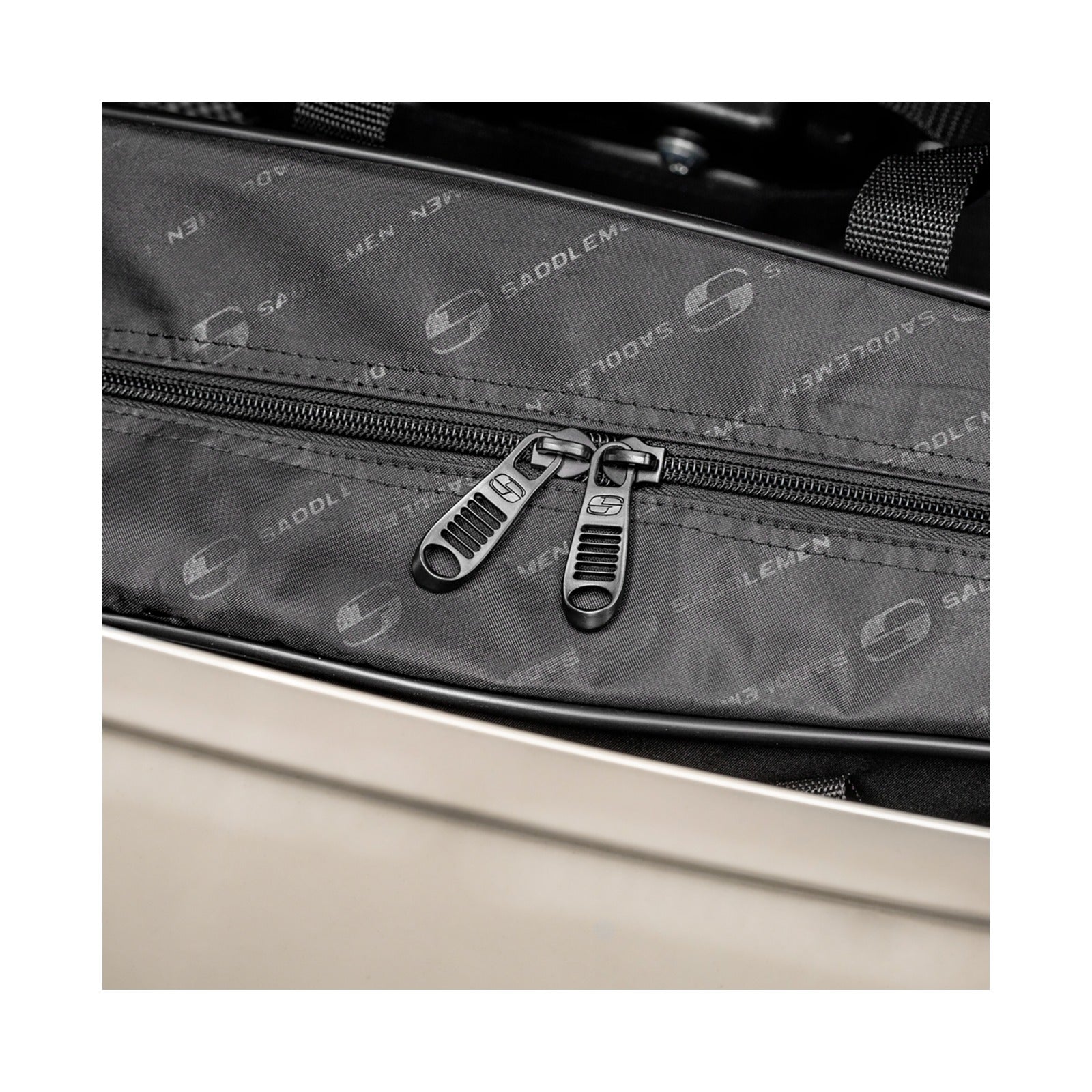 SADDLEMEN - SADDLEBAG LINER FXLRST