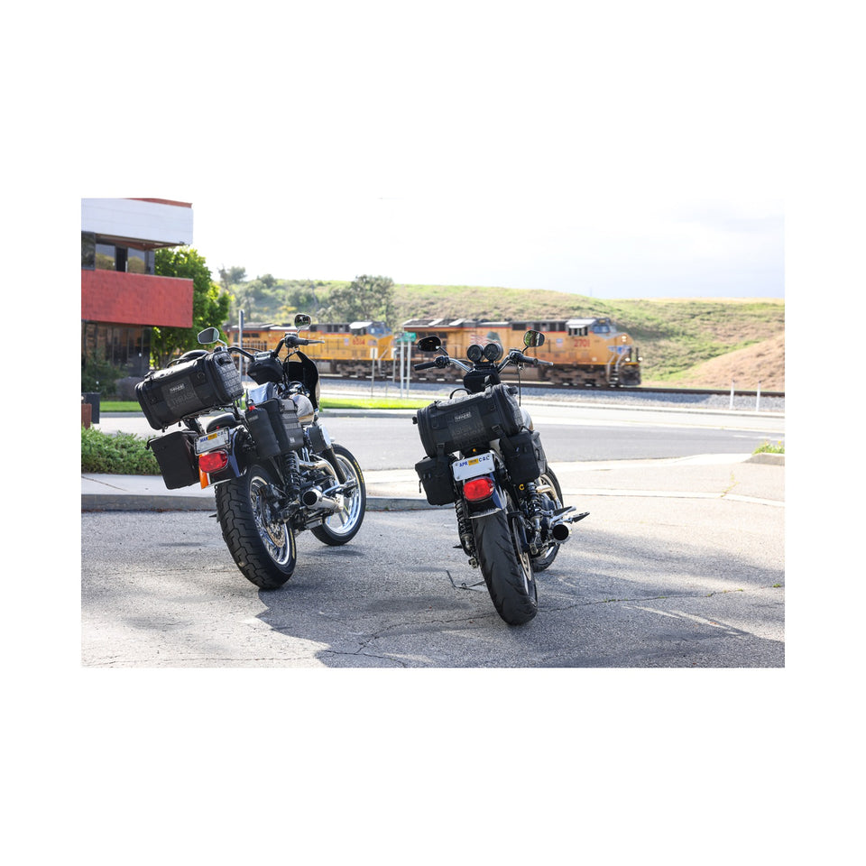 THRASHIN SUPPLY CO. - PASSENGER BAG - BLACK