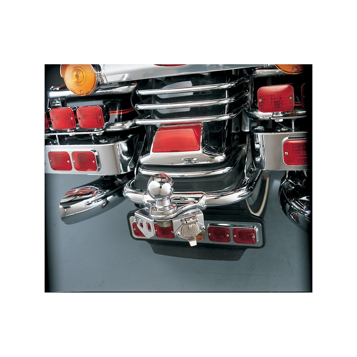 DRAG SPECIALTIES - BALL MOUNT TRAILER HITCH RECEPTACLE KIT - HARLEY DAVIDSON