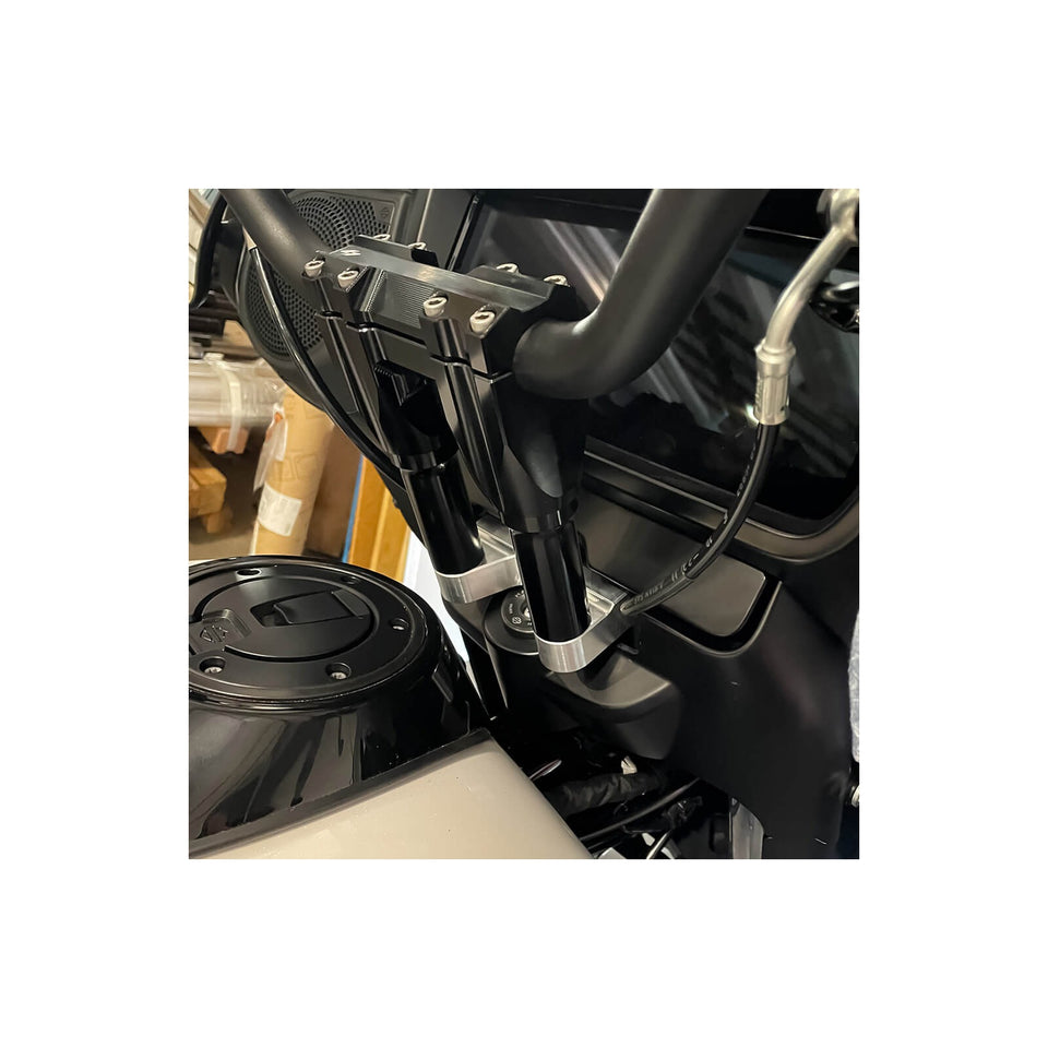 KRAUS - VELOCI STREET GLIDE PULLBACK PLATE